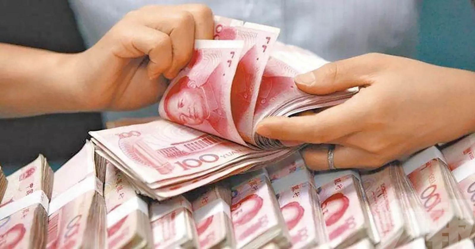 股債融資佔比過半