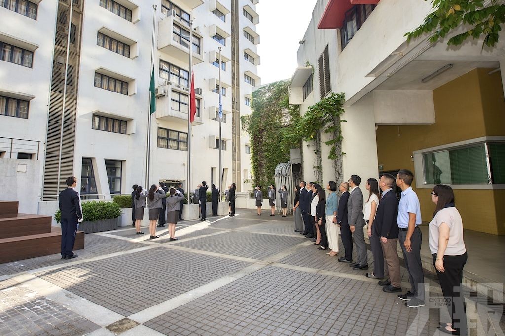 澳旅大舉行慶祝中華人民共和國成立77周年升旗儀式