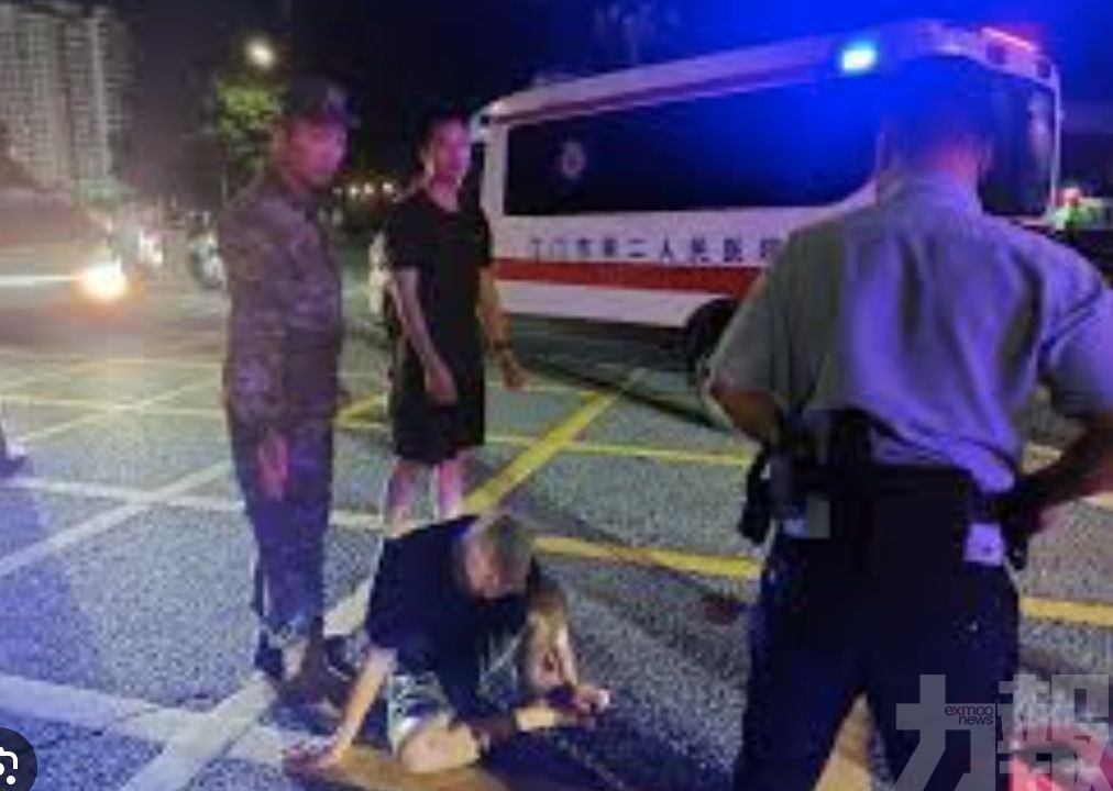 車禍現場協助送院