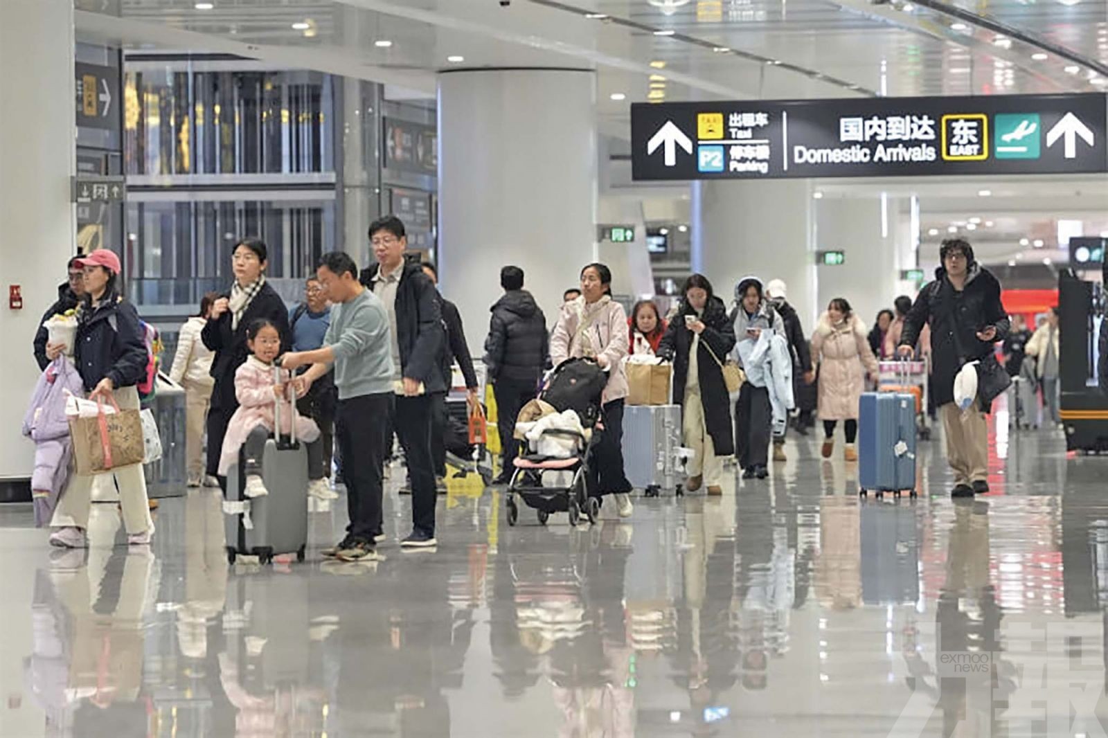 入境外國人逾七成免簽
