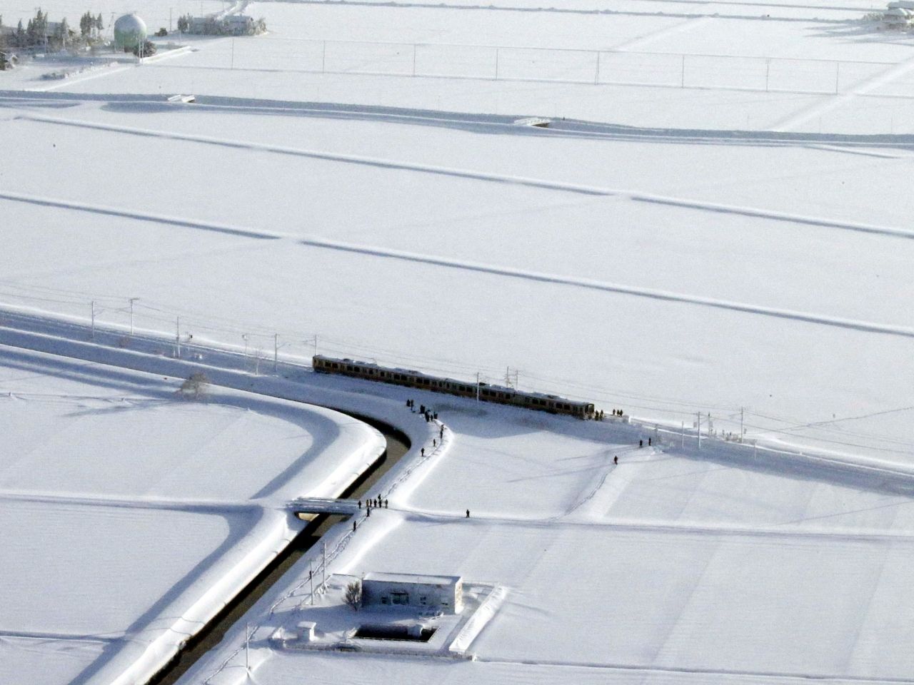 ​日本中部大雪多人傷亡