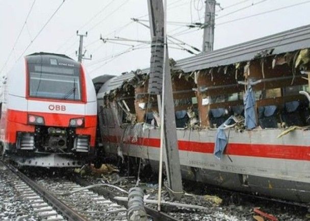 ​奧地利火車相撞至少一死