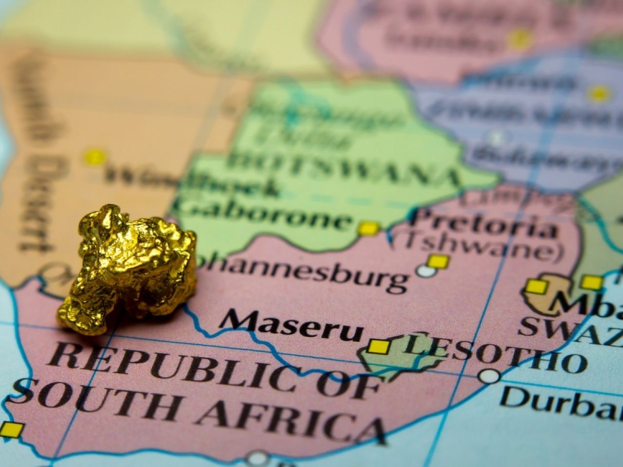 ​南非有金礦塌陷13礦工被困
