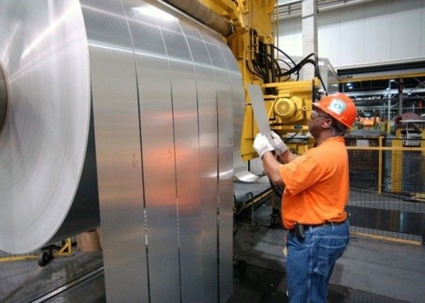 美商務部擬對進口鋼鐵鋁材徵重稅