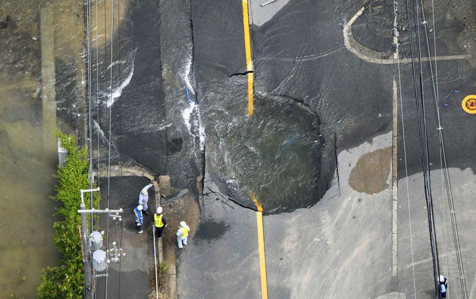 大阪6.1級地震至少三死40傷