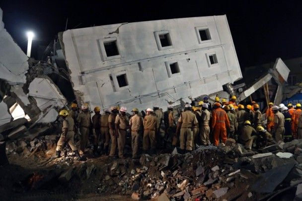 ​印度在建樓宇倒塌三死多人被困