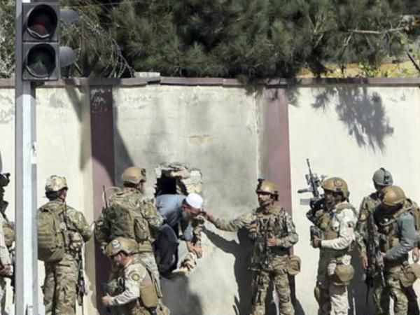 塔利班宣布開齋節停戰三天
