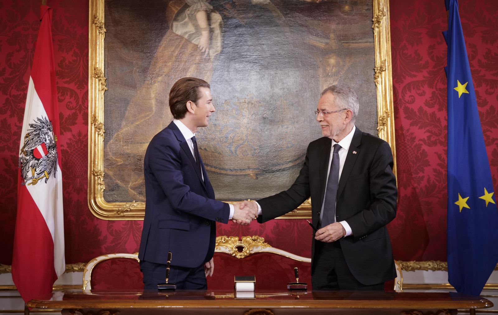 ​31歲庫爾茨宣誓就任奧地利總理