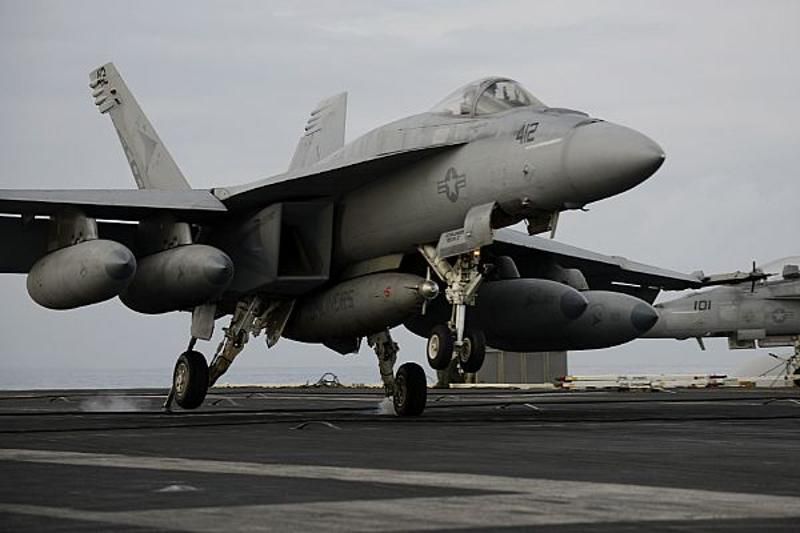 ​美海軍F18戰機佛州水域墜毀