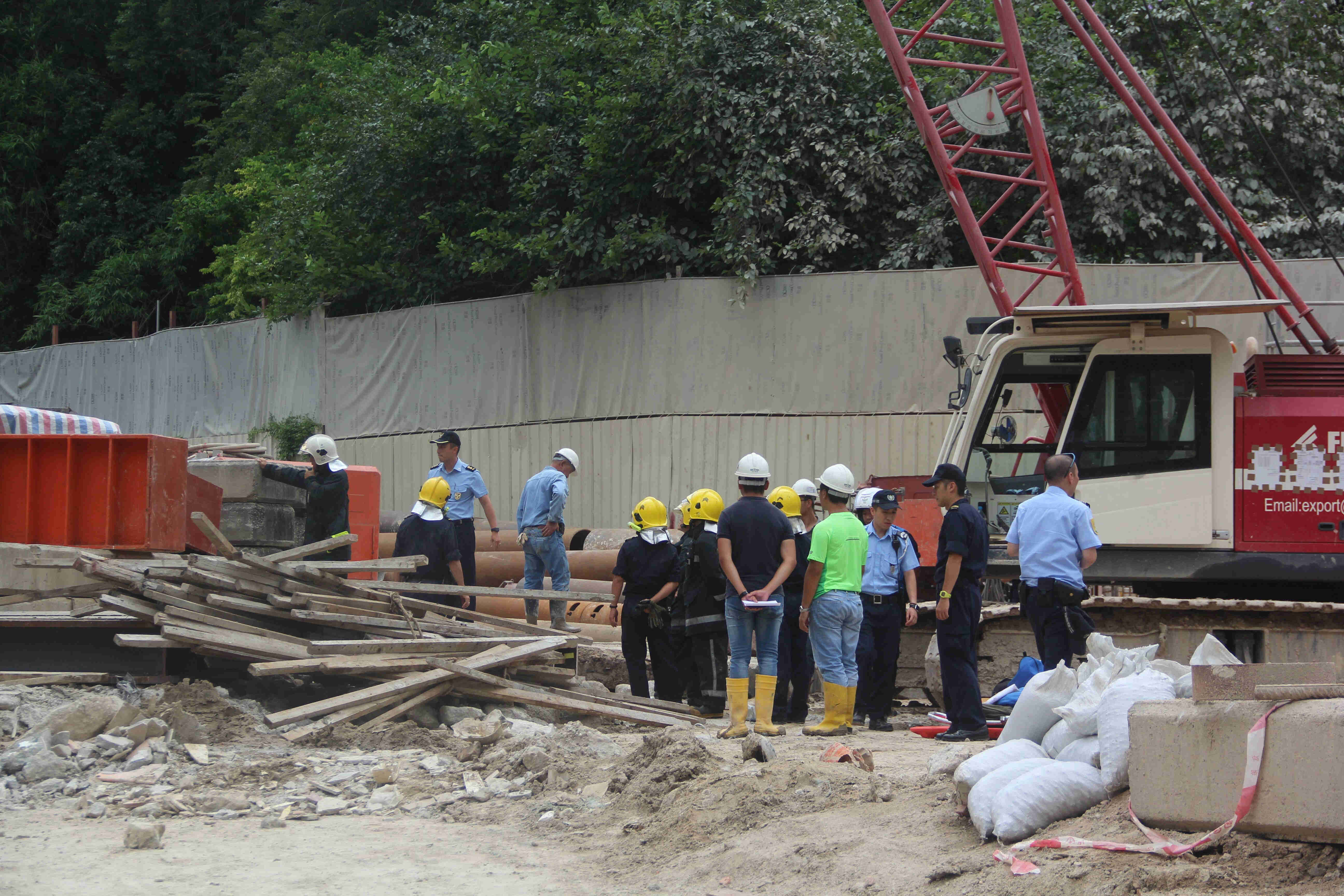 檢院大樓地盤嚴重工業意外六噸重工字鐵壓傷四工人 澳門力報官網