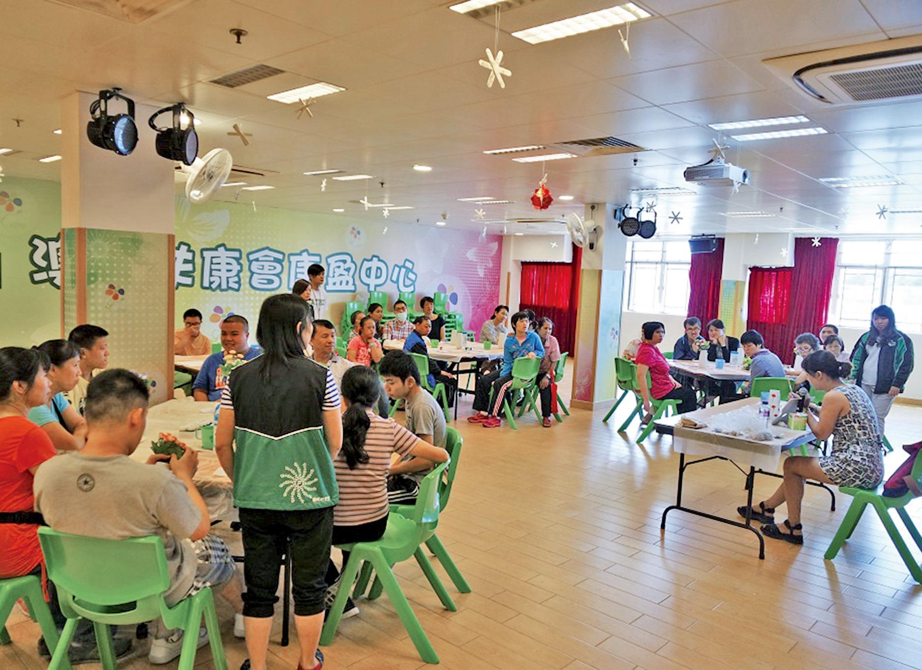 「盈」創小手坊親子彩繪花瓶