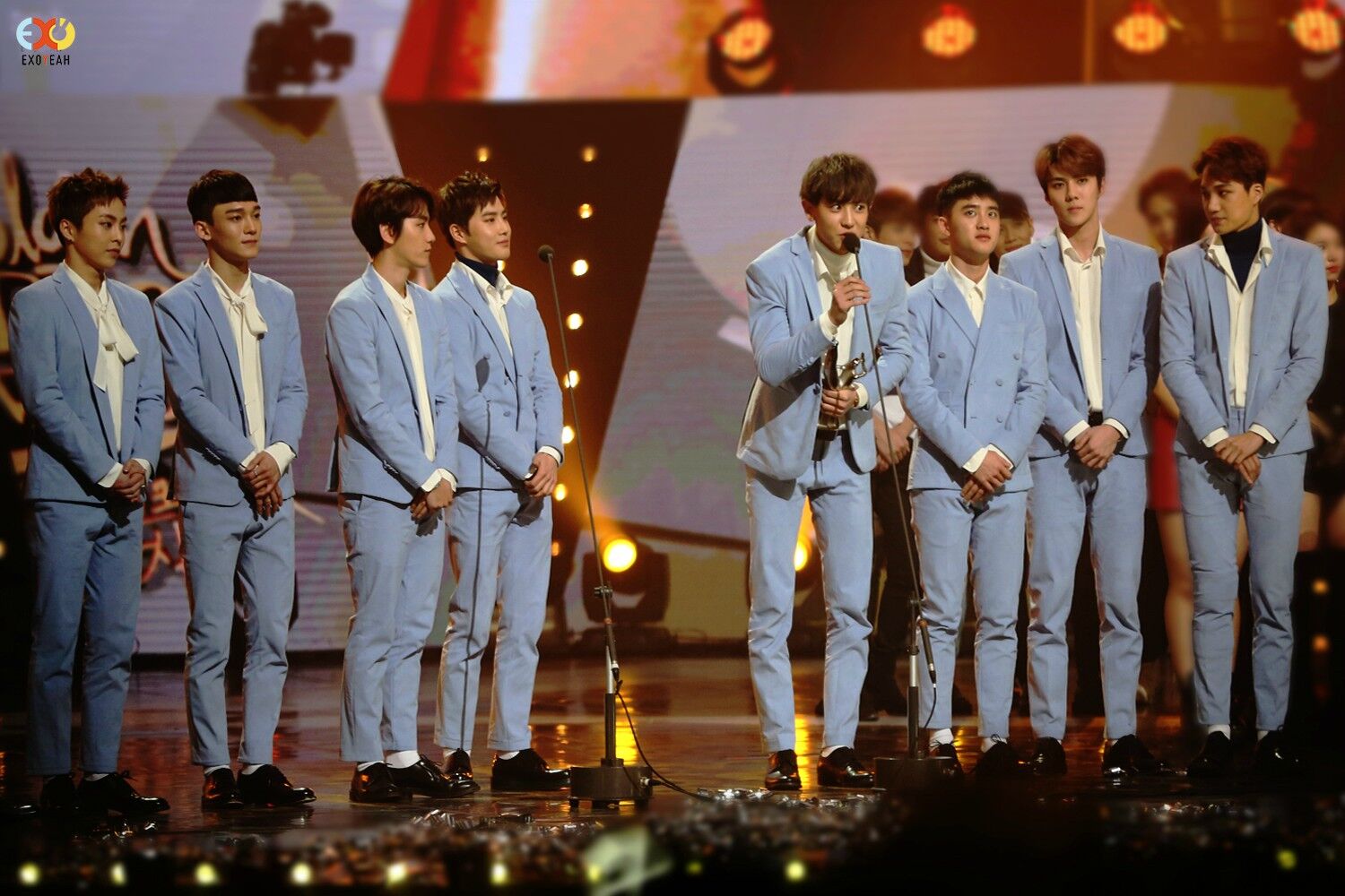 EXO三年蟬聯「金唱片」大獎