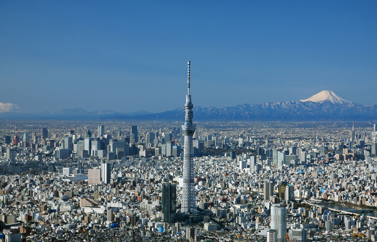 明日東京舉行