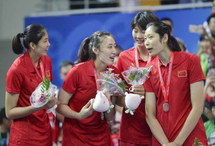 中國女排明戰大冠軍盃