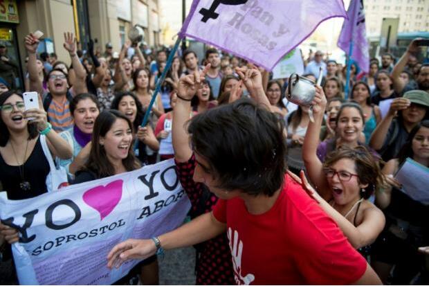 智利允特定情況合法墮胎