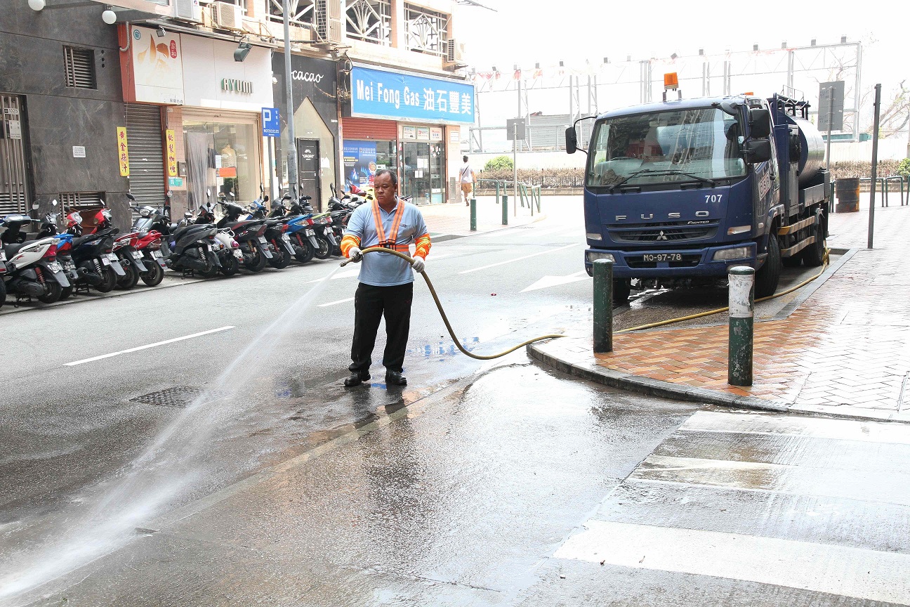 生活垃圾清理工作基本完成