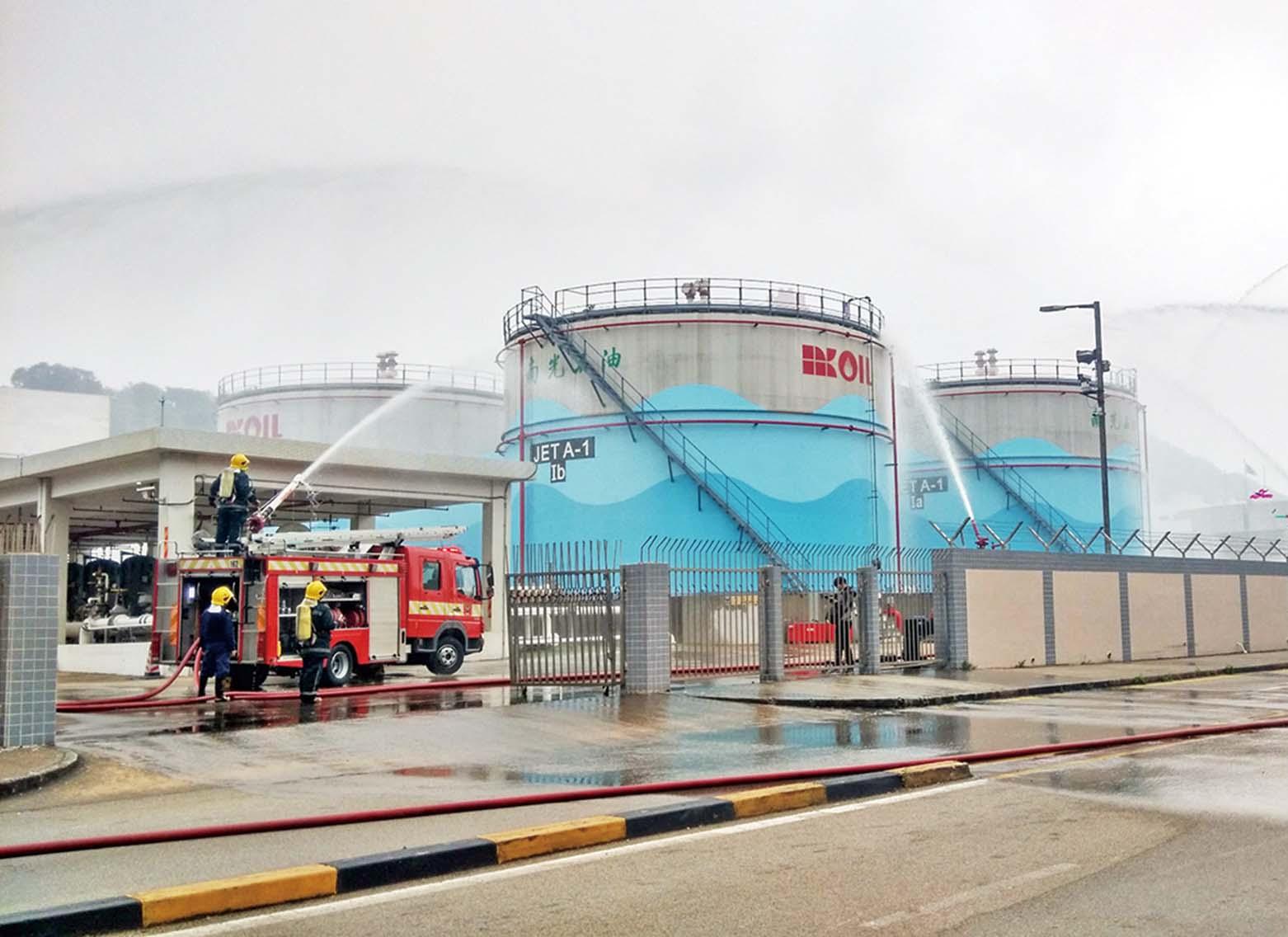 模擬儲存航機油罐火災