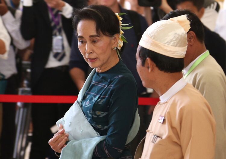 緬國議會允昂山素姬入新政內閣