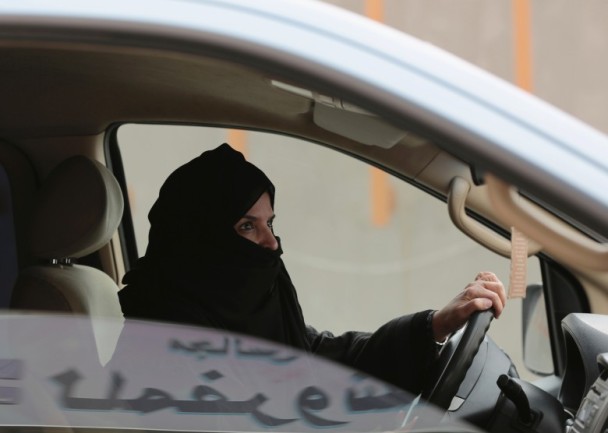 沙特女學員撞車身亡