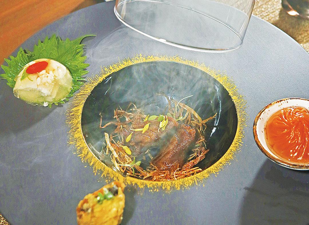 蘇式燻魚迷幻上檯