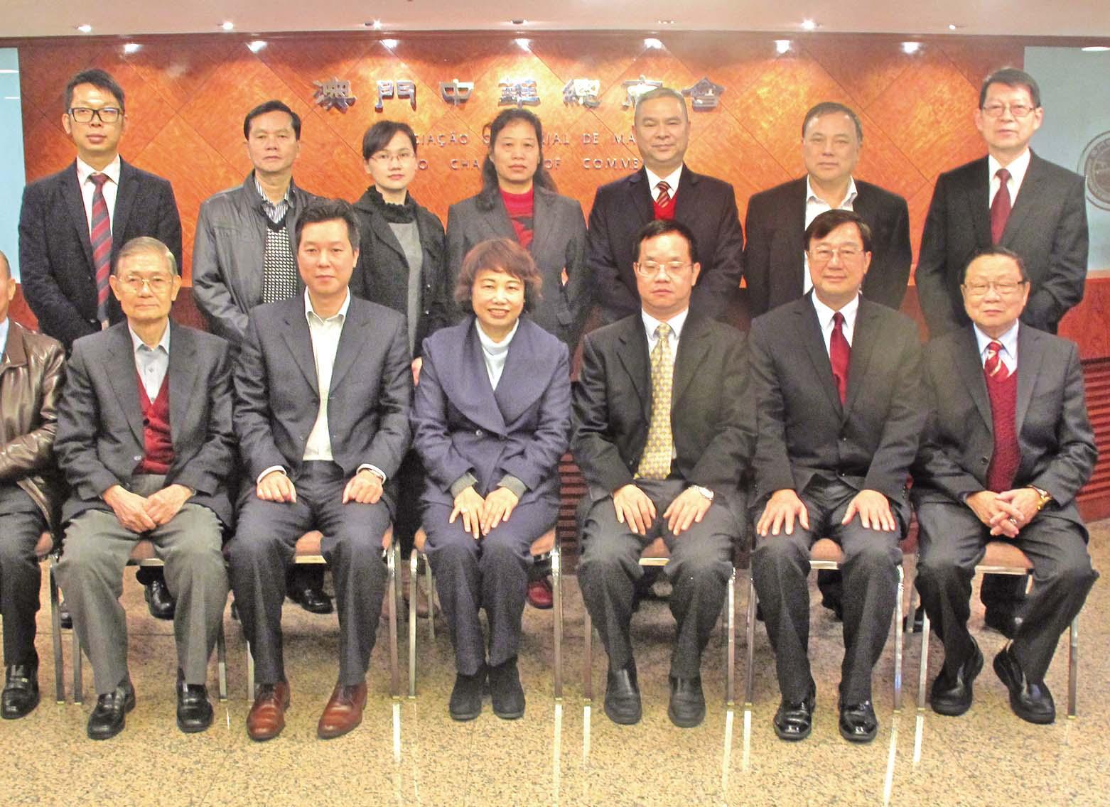 梅州市領導訪中總