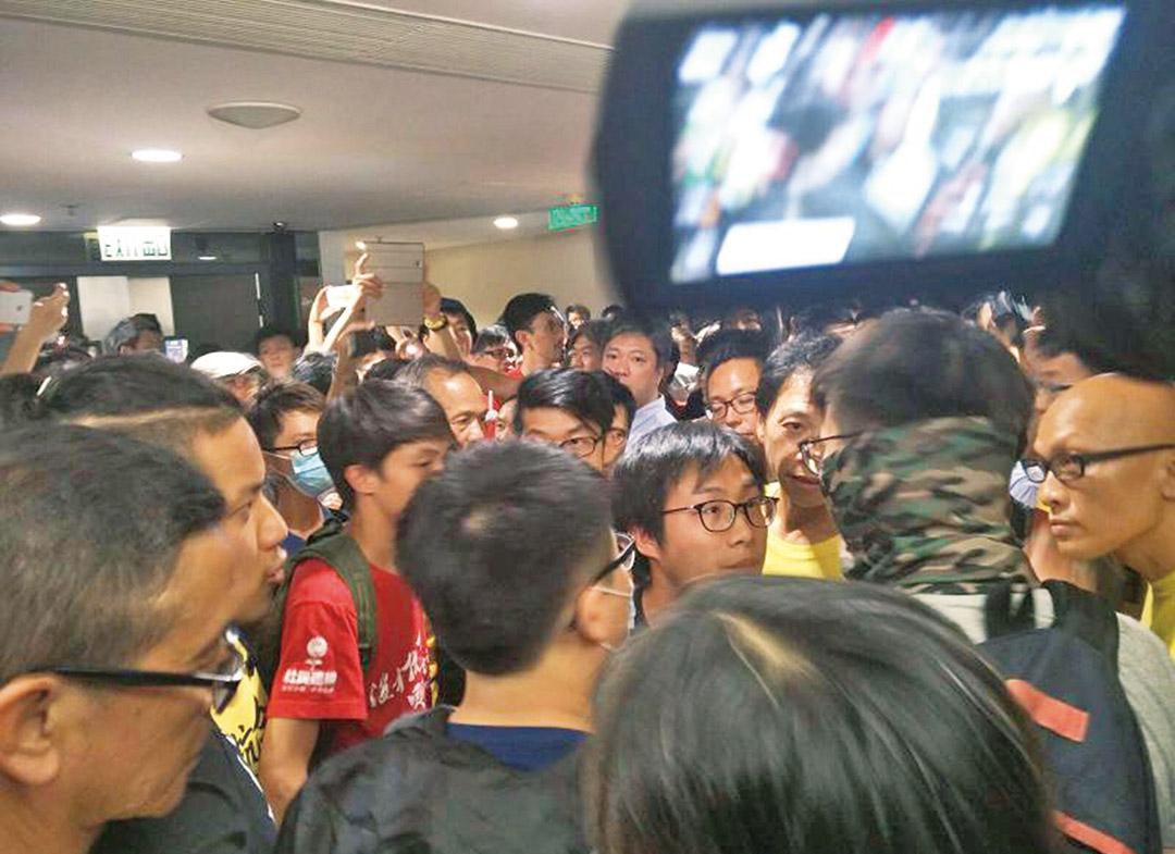 泛民示威批政治篩選