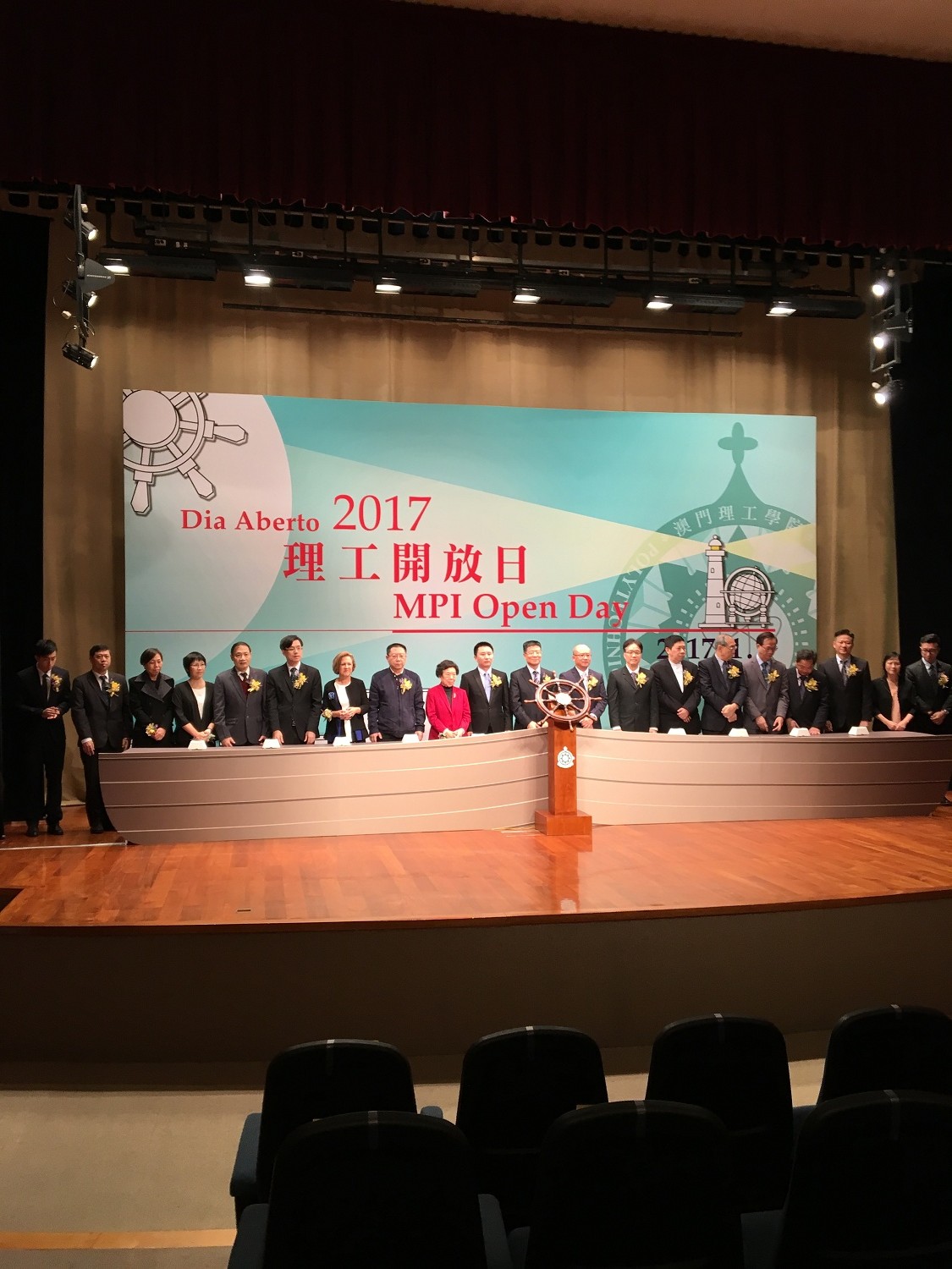 李向玉：今年擴招本地生10%