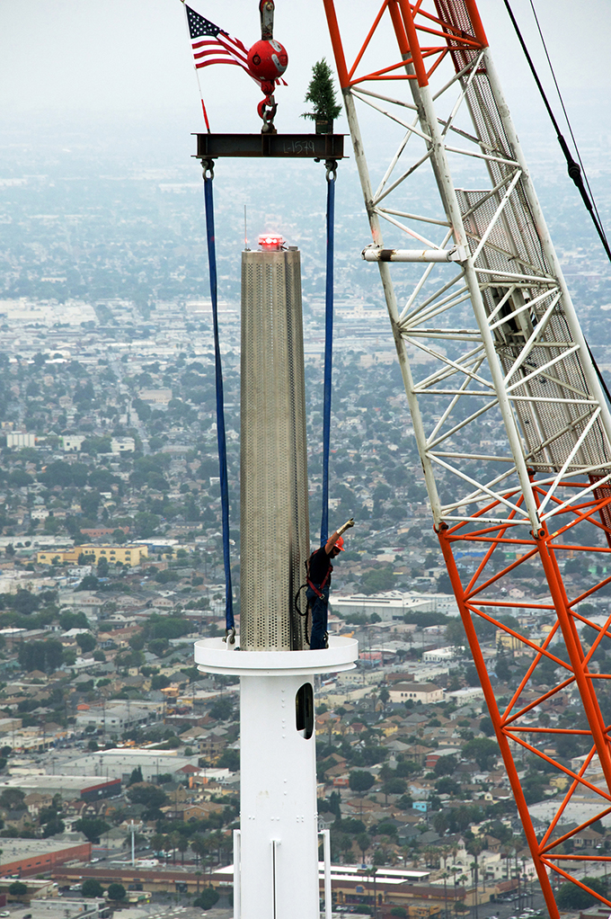 洛杉磯73層高樓料明年初落成