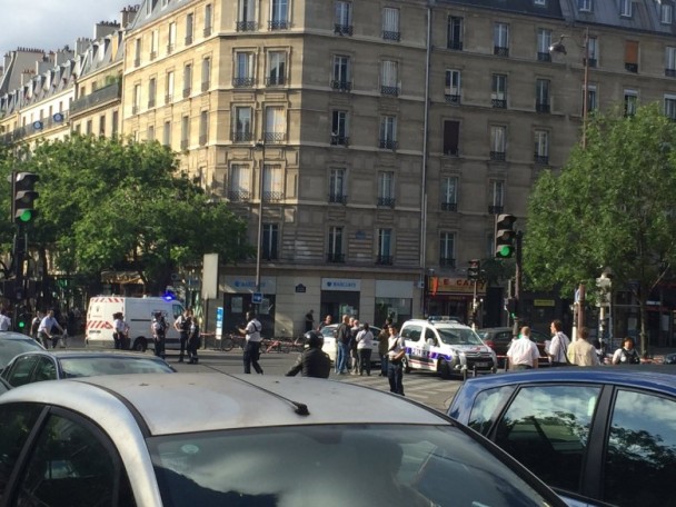 巴黎三名青年威脅炸巴士被捕