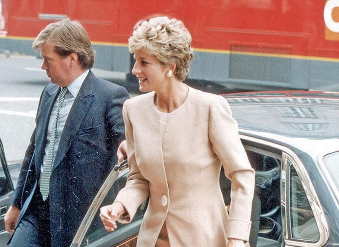 斥查理斯不可原諒