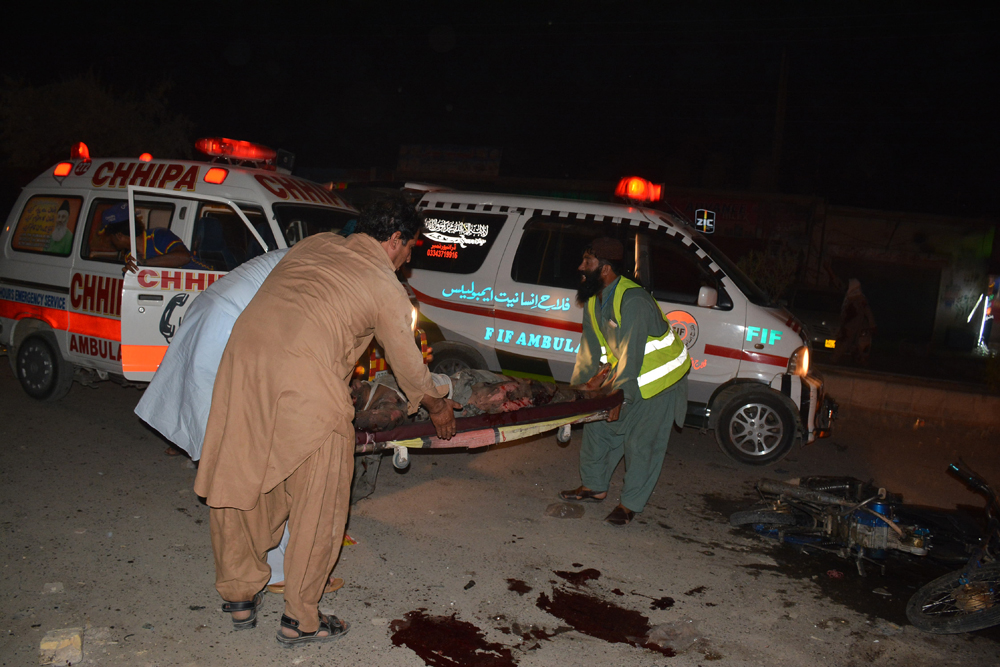 ​巴基斯坦炸彈襲擊最少15死