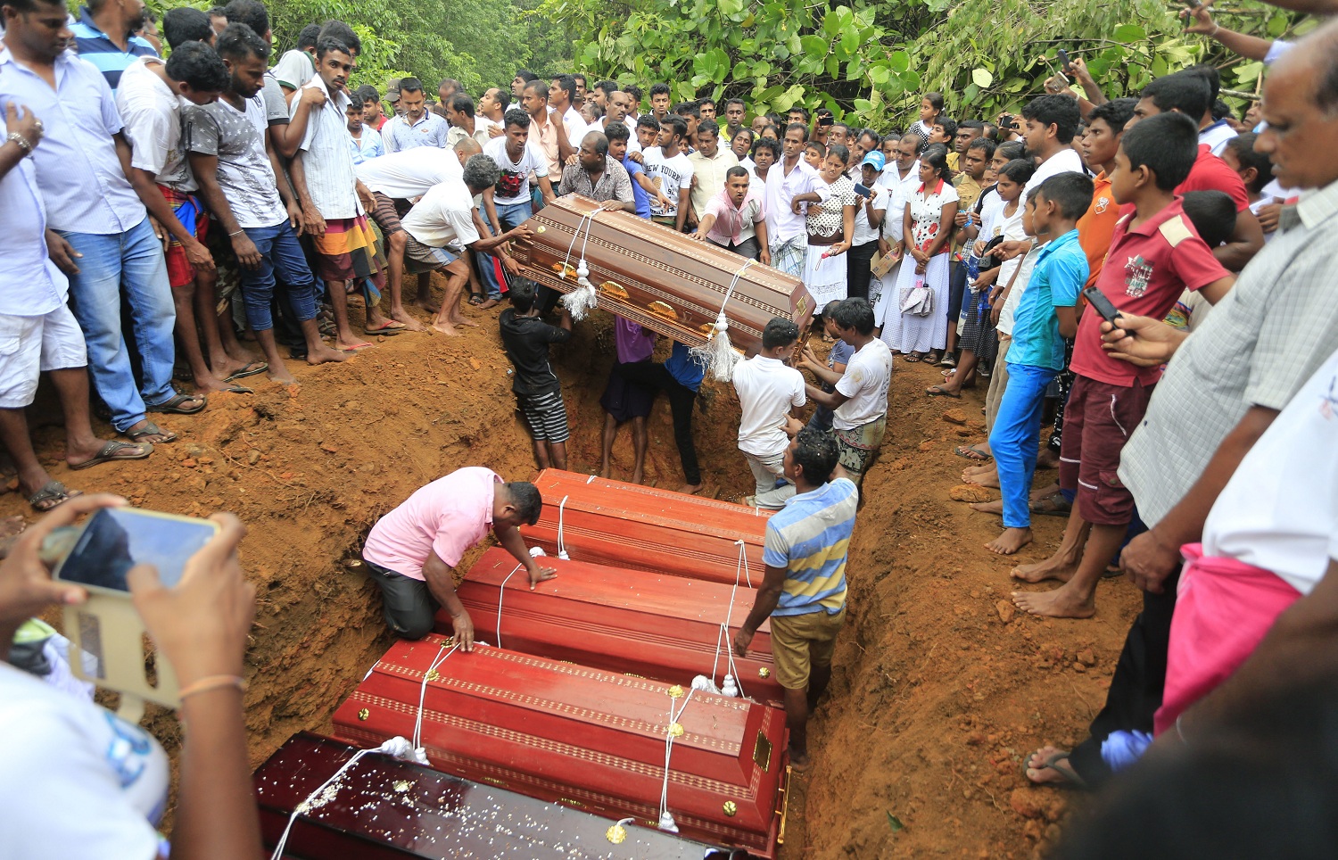 斯里蘭卡暴雨成災122死