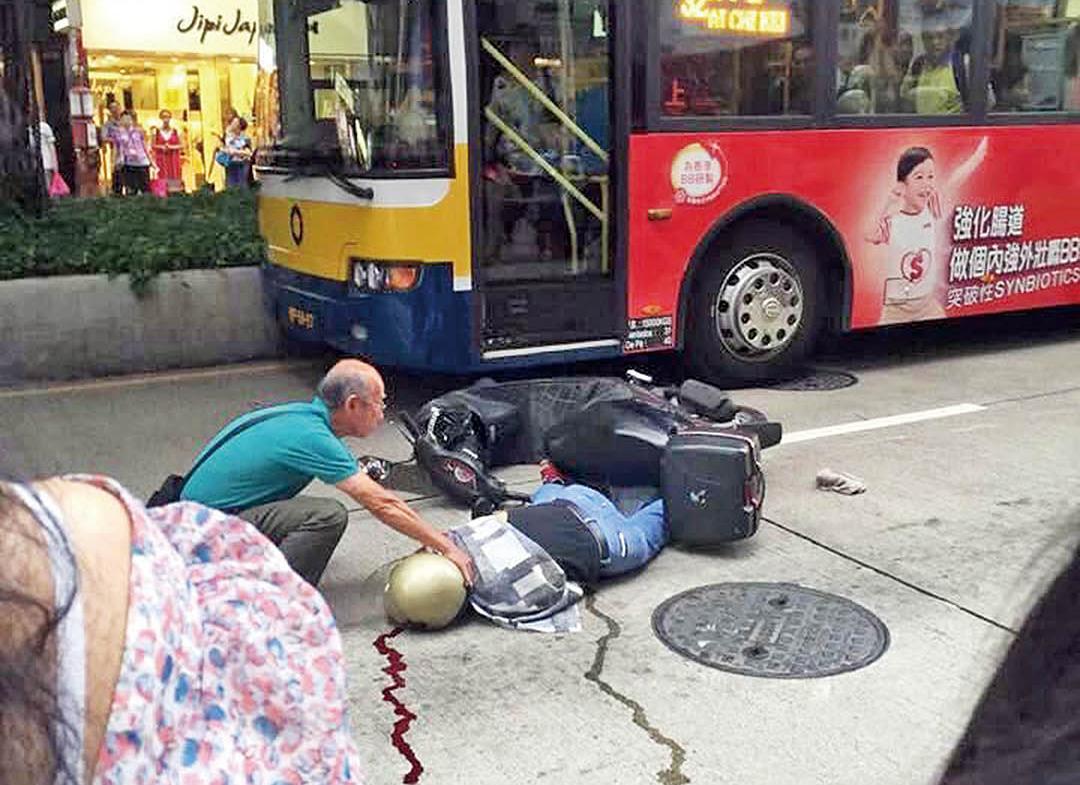 經搶救12日後終因傷重不治