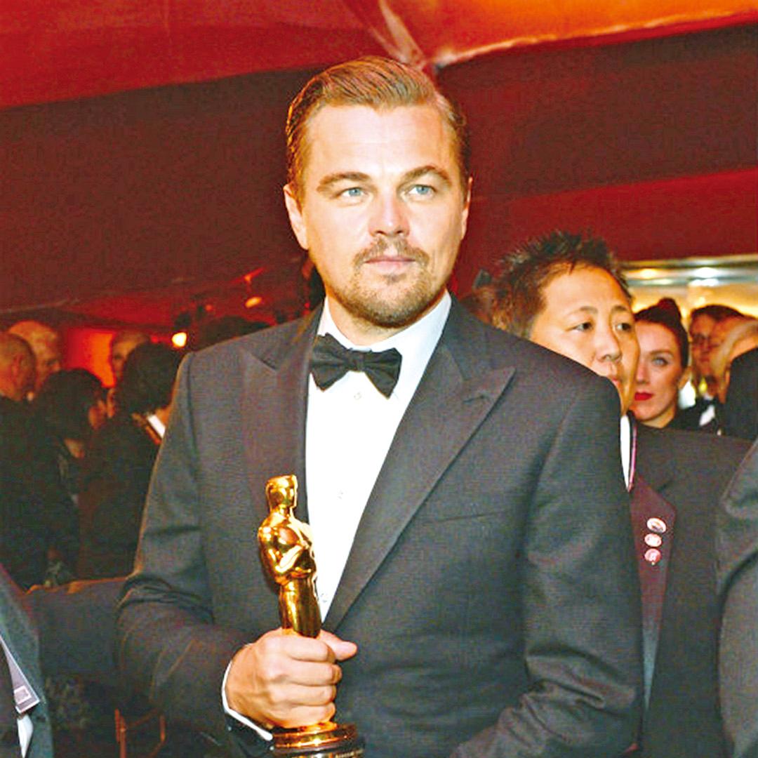 大頭蝦漏低小金人