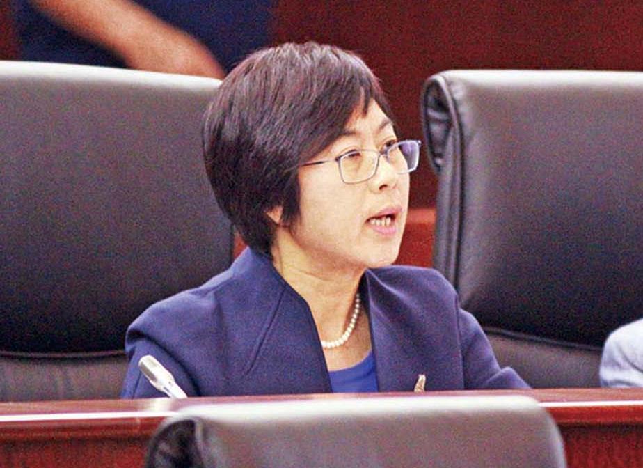 議員一致通過《凍結資產》法