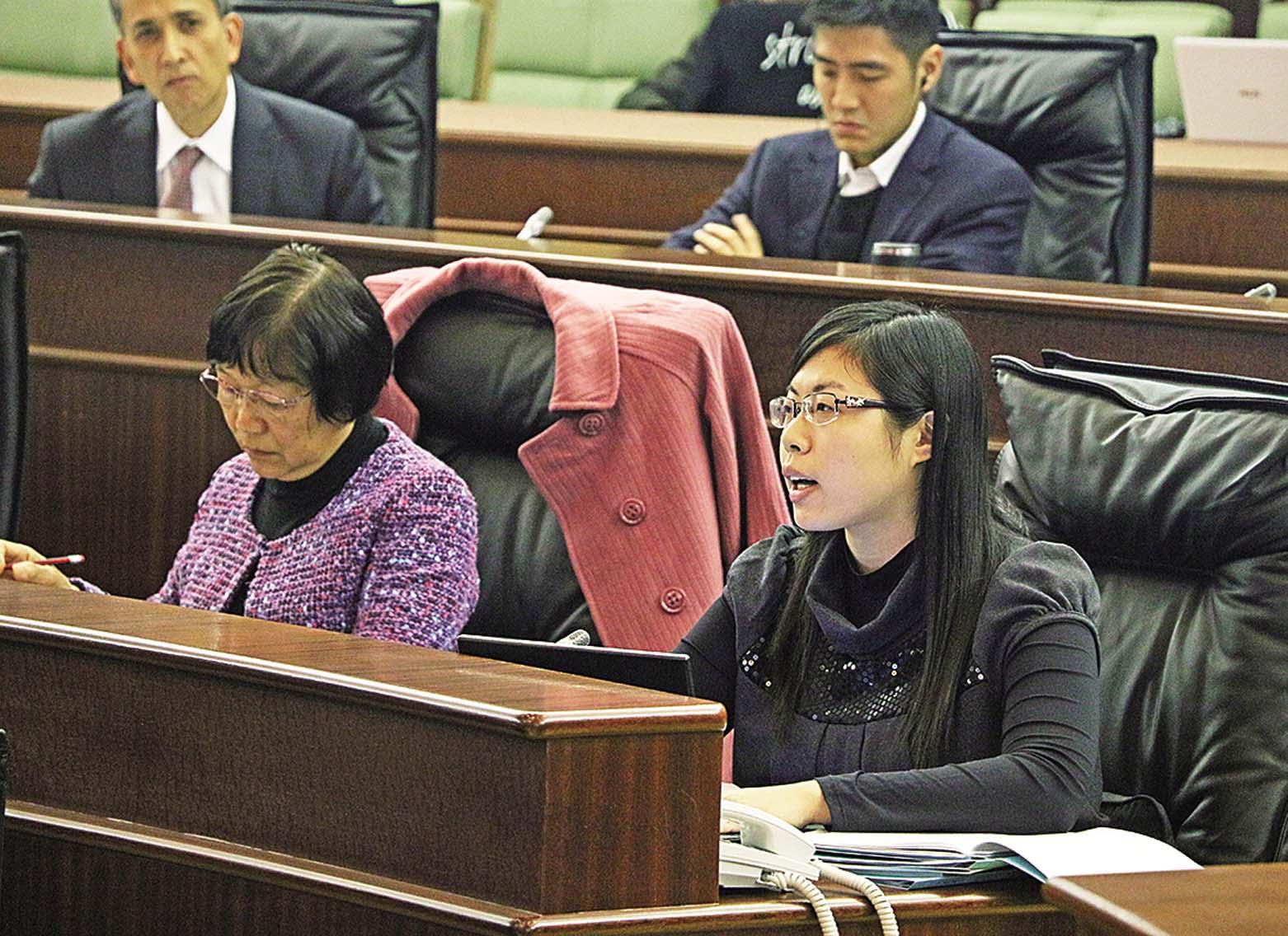 議員揭設施空置白交租