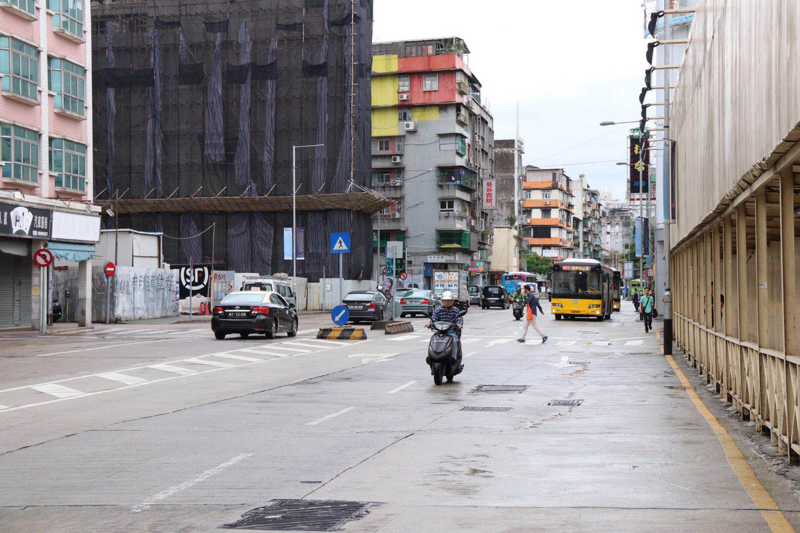 當局籲市民勿往低地及近海