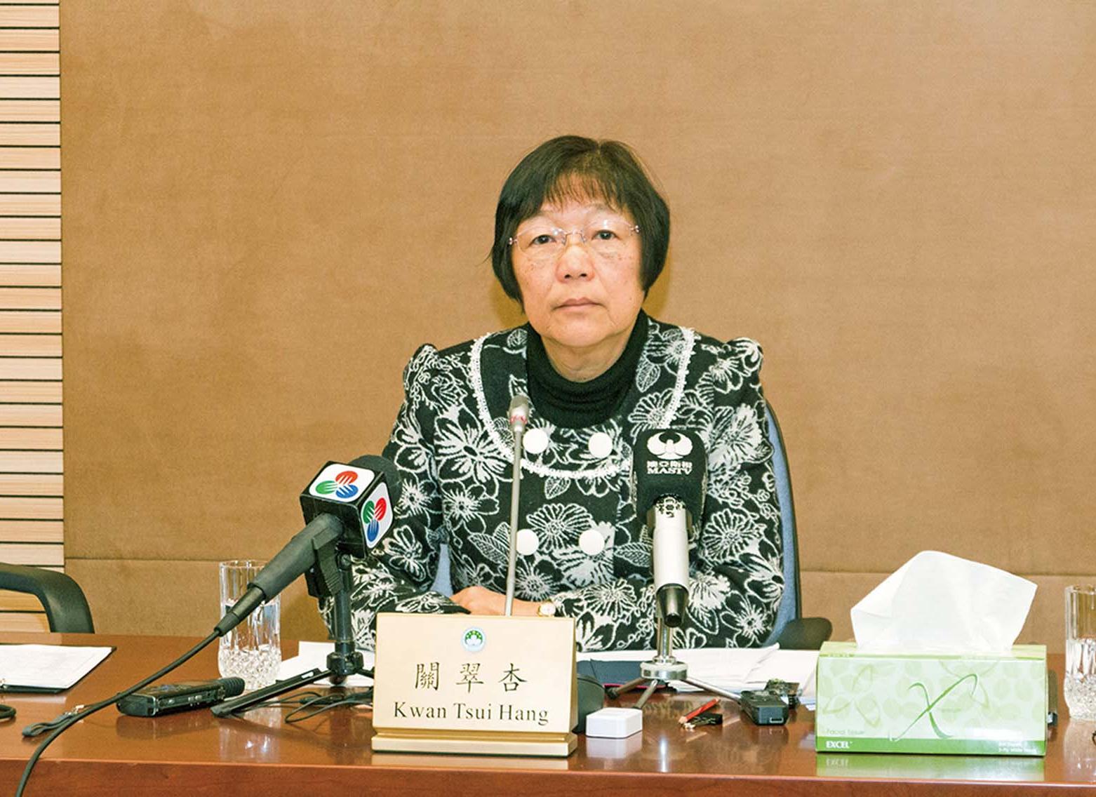 一常會倡向施虐者「追數」