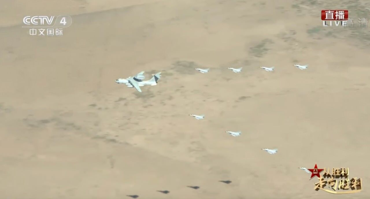 解放軍殲20隱形戰機首登場