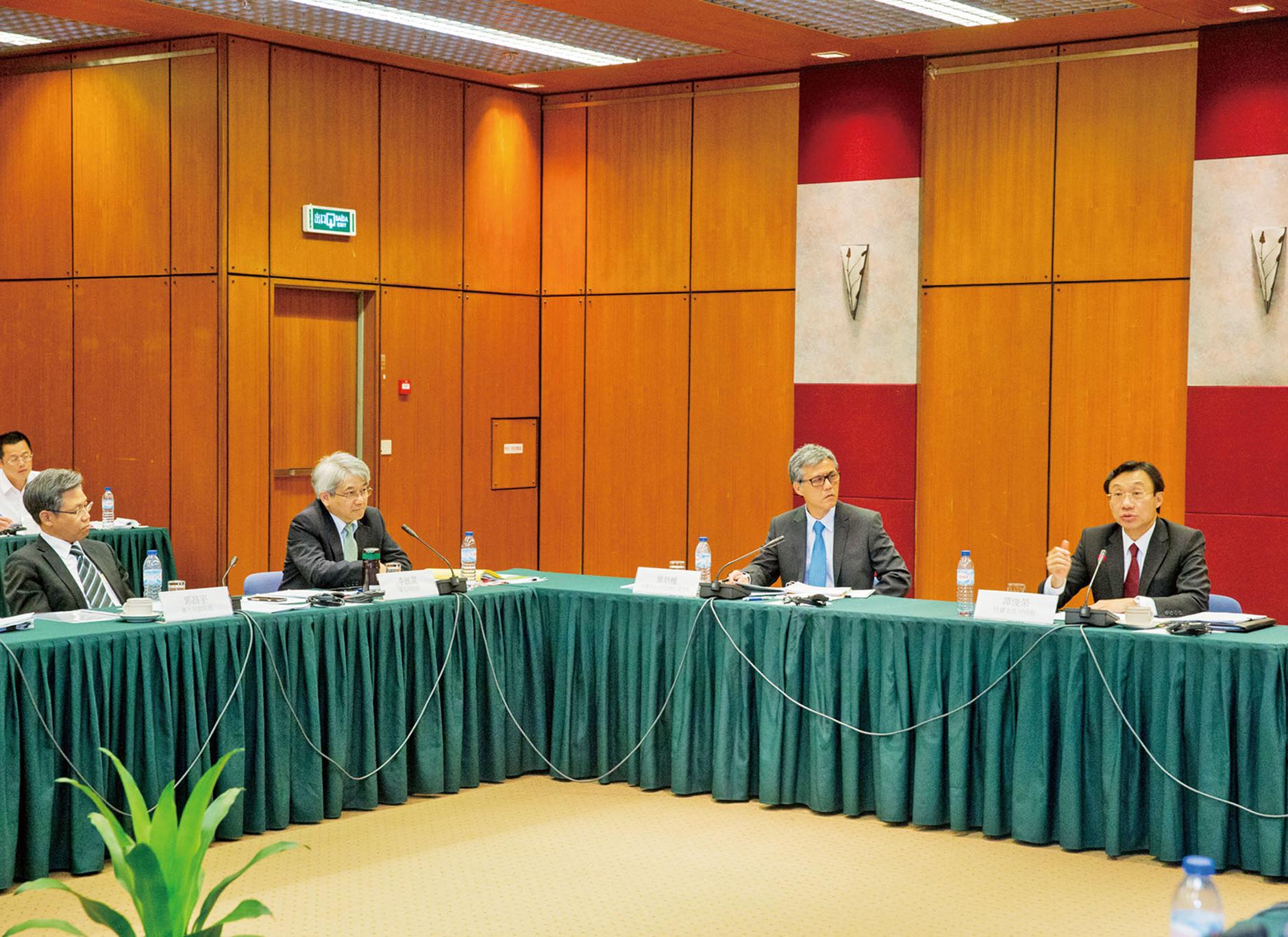 譚司稱要準備好應對方案