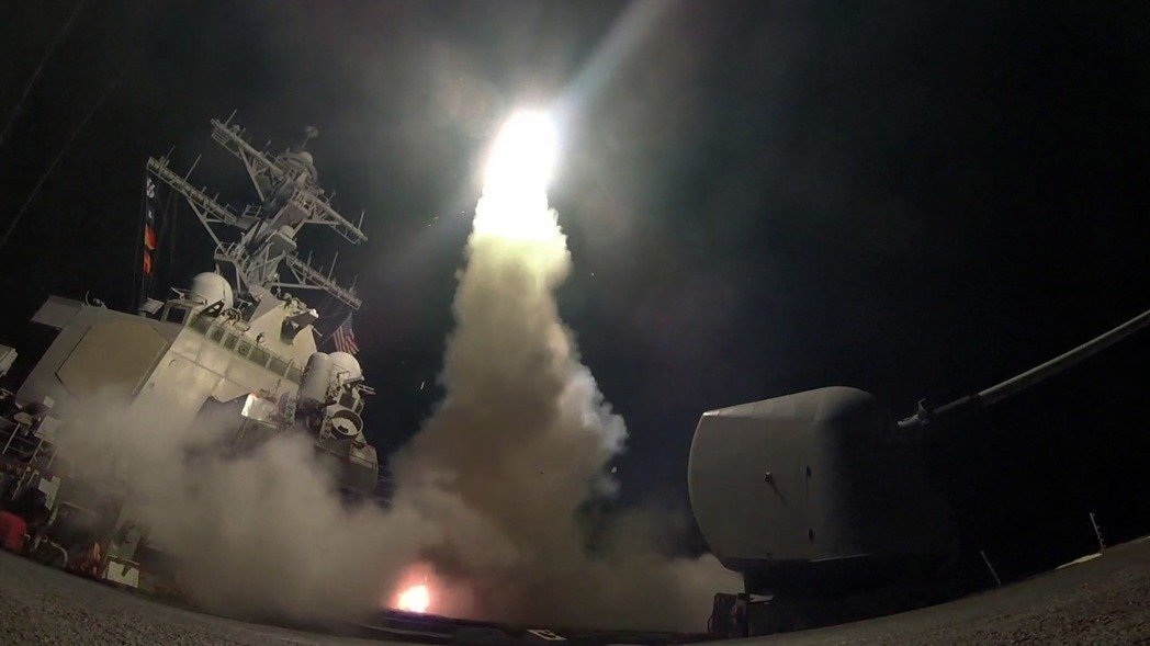 美軍發射59枚導彈轟敘軍目標