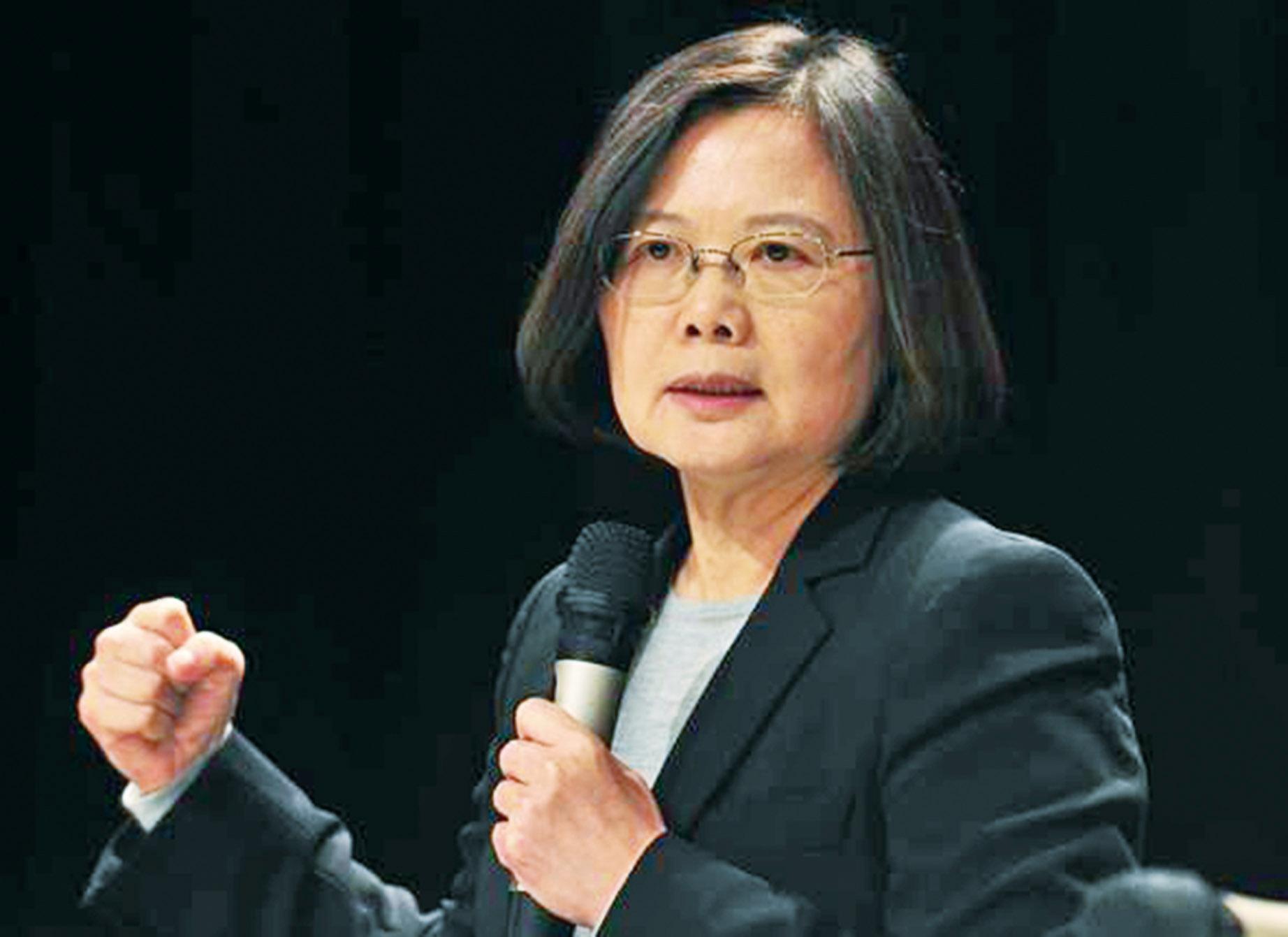 蔡英文支持度下跌12%