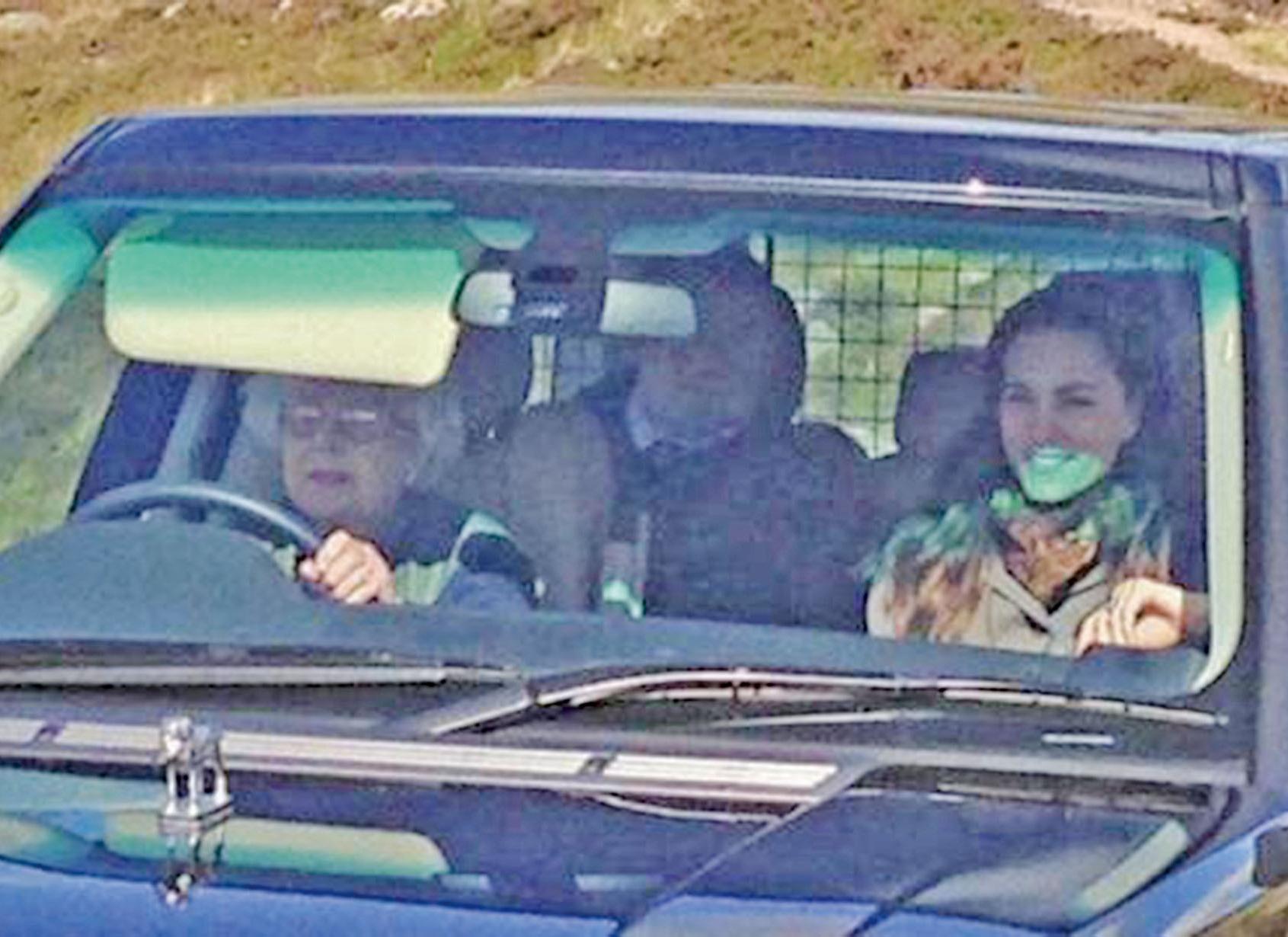 載凱特鄉間馳騁