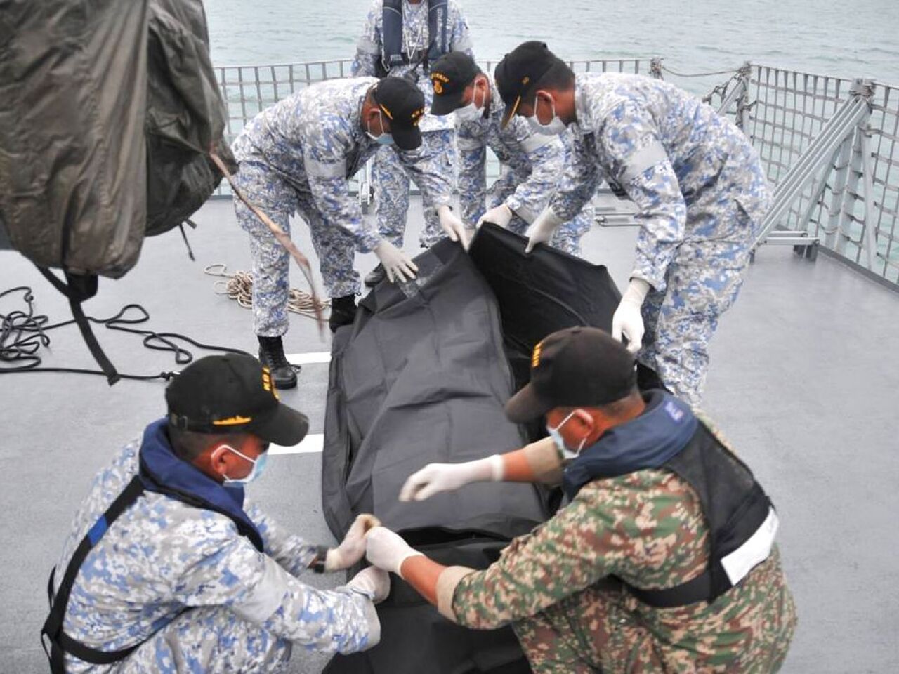 美海軍：非撞船事故失蹤水兵