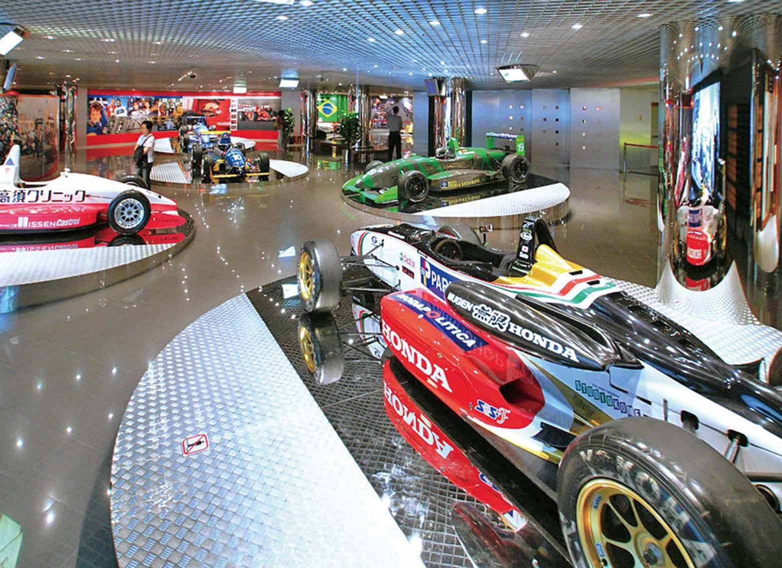 譚司主持首次賽車組委會