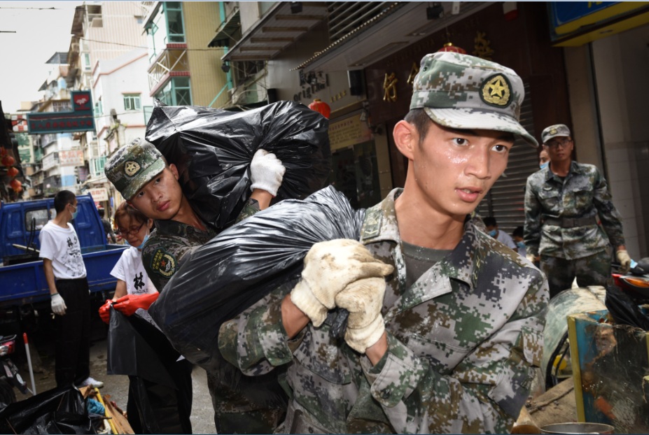 政府感謝駐軍協助災後救助