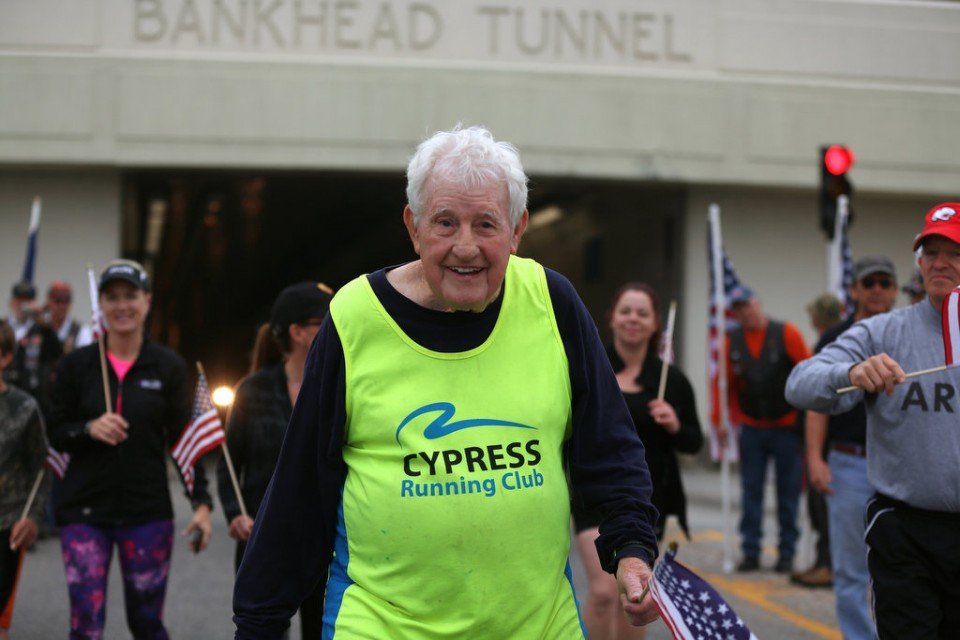 美93歲老兵三年跑逾4,800公里
