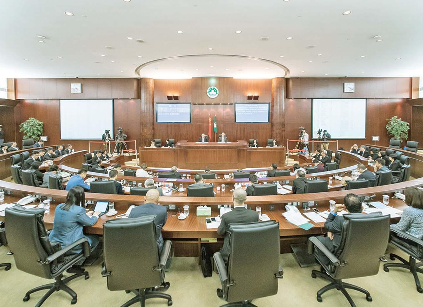 無意撤樓市「辣招」