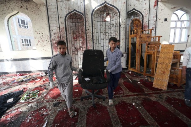 阿富汗兩清真寺遇襲 至少72死