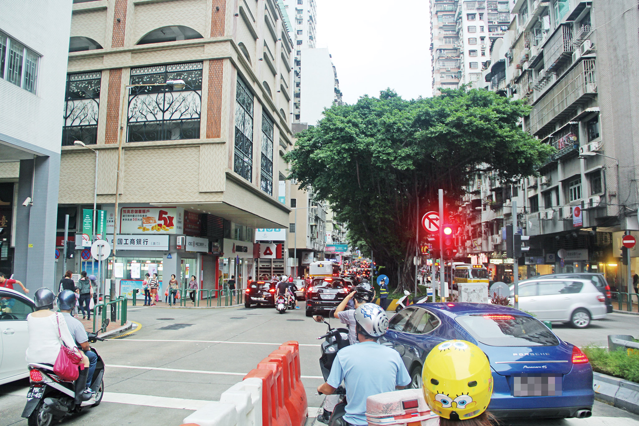 政府抑制機動車增長措施見成效